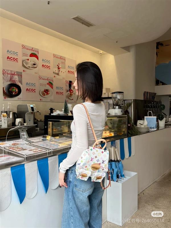 2026124175528588 130